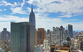 Hilton Garden Inn - Times Square Central  3*